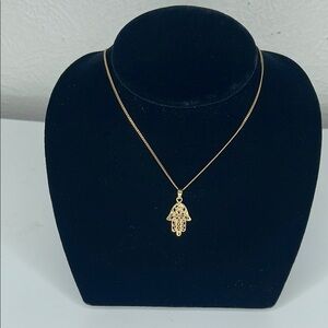 14kt Gold Hamsa Pendant Necklace